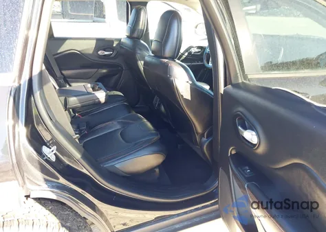 2014 Jeep Cherokee Trailhawk from USA, damaged, VIN 1C4PJMBS4EW201762